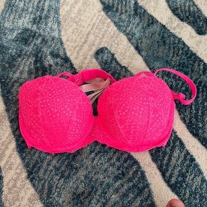 Victoria’s Secret PINK The Date Push Up Bra Size 34C